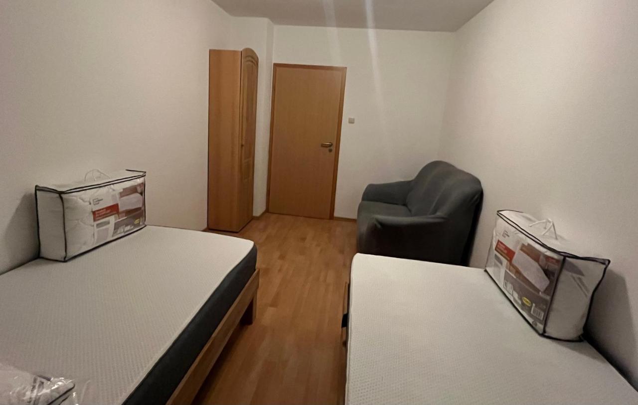 Zimmer Fuer Monteure, Handwerker Oder Reisende Эссен Экстерьер фото