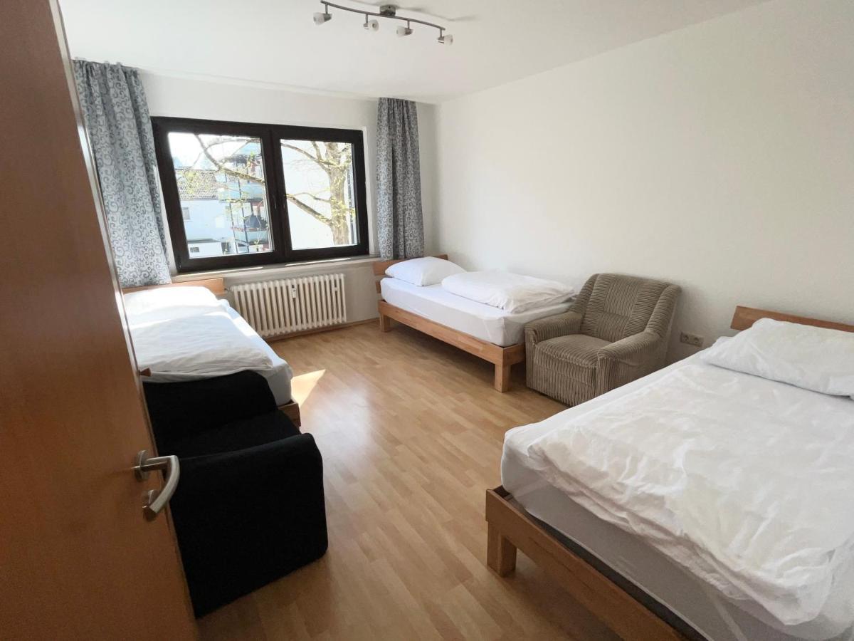 Zimmer Fuer Monteure, Handwerker Oder Reisende Эссен Экстерьер фото