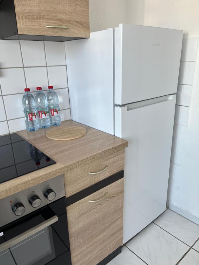 Zimmer Fuer Monteure, Handwerker Oder Reisende Эссен Экстерьер фото